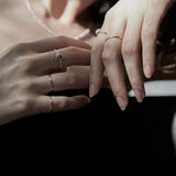 classic gem ring white shell