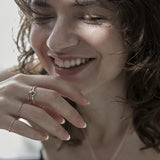 classic gem ring white shell