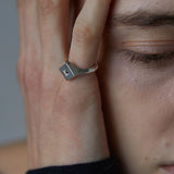 signet diamond ring -black diamond-