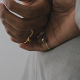 signet round ring gold