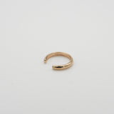 tiny earcuff gold K14