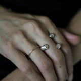 3stones ring 1 finger gold