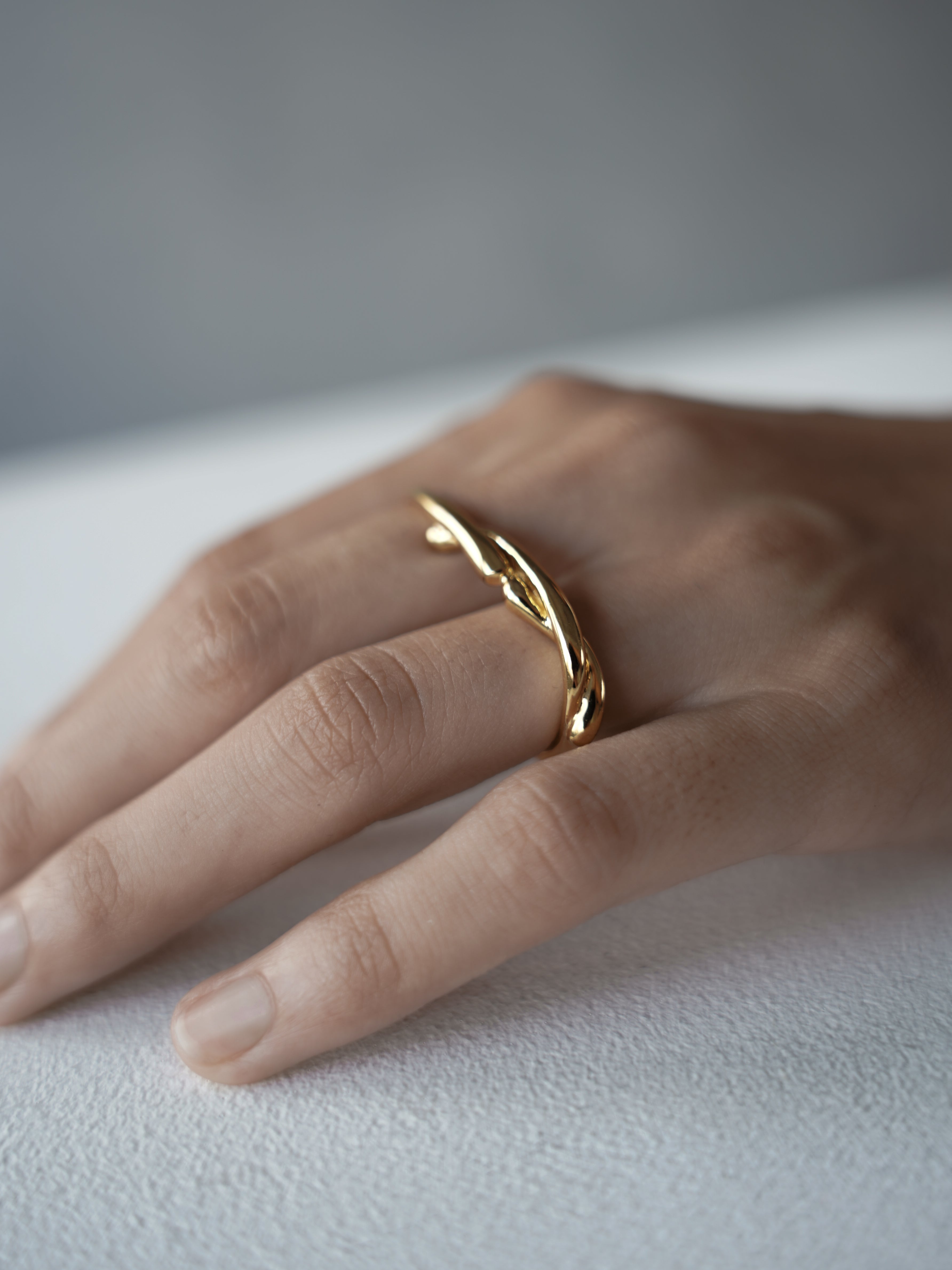 link double finger ring 001 gold – vebet jewelry